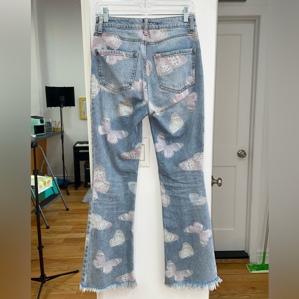 Flower Patterned Light Wash Bootcut Jeans🌸